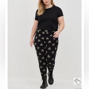 Torrid Premium Siganture Waist Legging